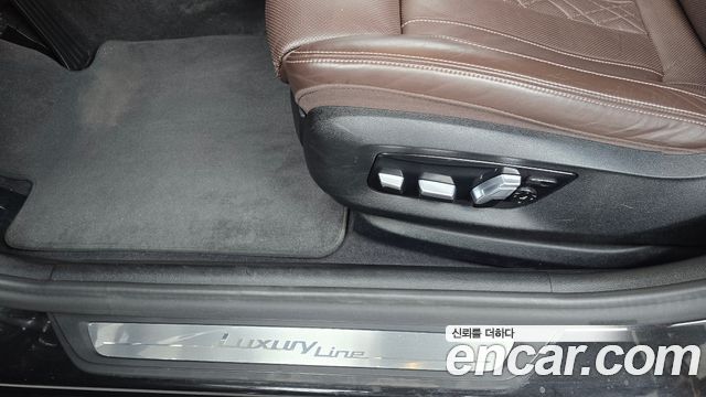 BMW 5-Series 523d xDrive Luxury