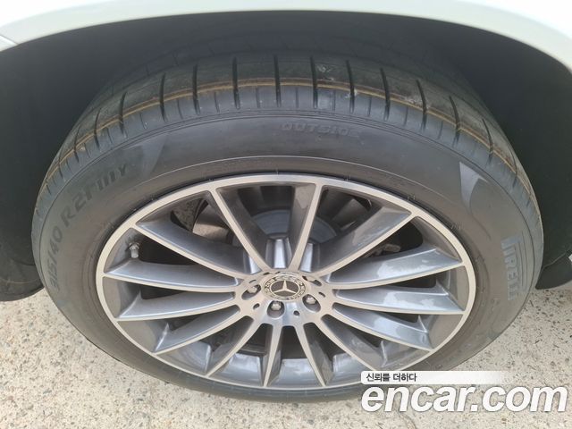Mercedes-Benz GLE-Class GLE450 4MATIC