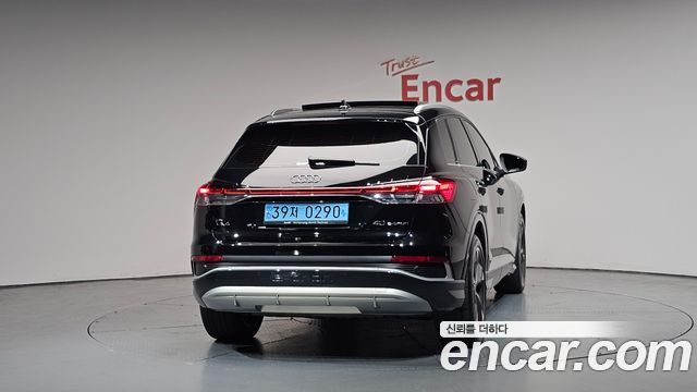 Audi Q4 e-tron 40 Premium