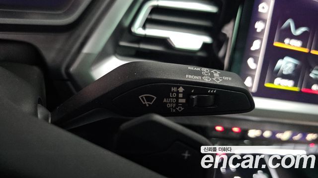 Audi Q4 e-tron 40 Premium