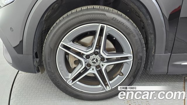 Mercedes-Benz GLB-Class GLB250 4MATIC