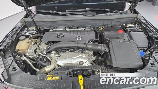 Mercedes-Benz GLB-Class GLB250 4MATIC