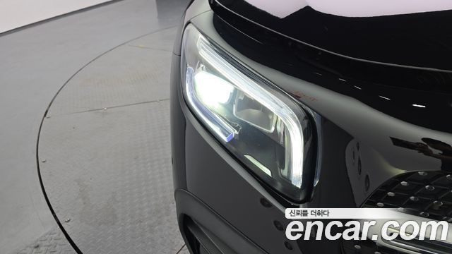 Mercedes-Benz GLB-Class GLB250 4MATIC