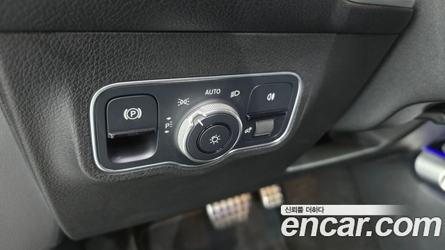 Mercedes-Benz GLB-Class GLB250 4MATIC
