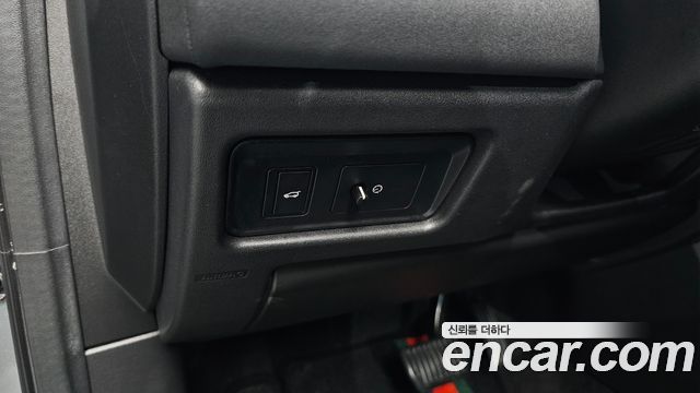 Land Rover Discovery Sport 2.0 TD4 SE (150PS)