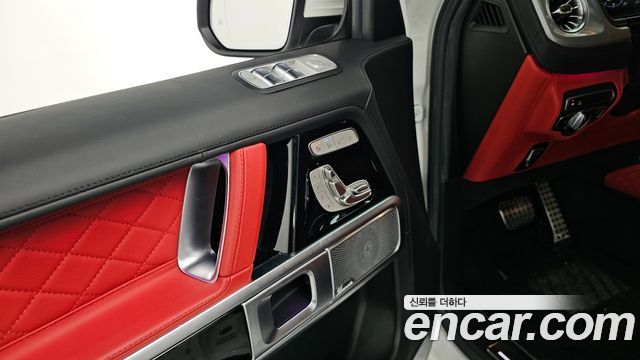 Mercedes-Benz G-Class AMG G63