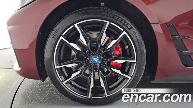 BMW i4 M50