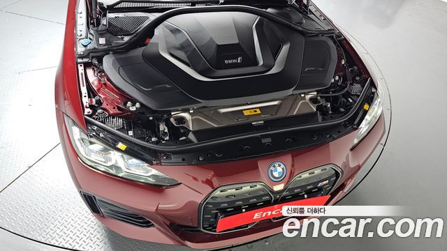 BMW i4 M50