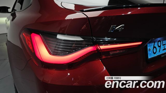 BMW i4 M50