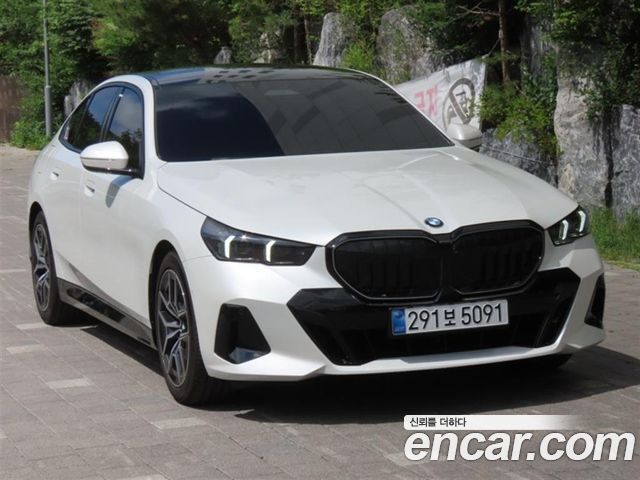 BMW 5-Series 520i Special Edition