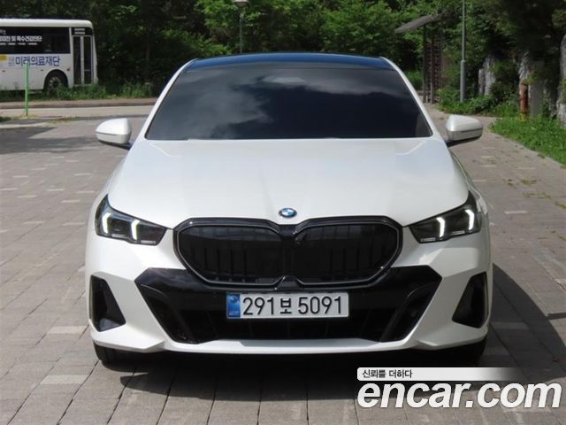 BMW 5-Series 520i Special Edition