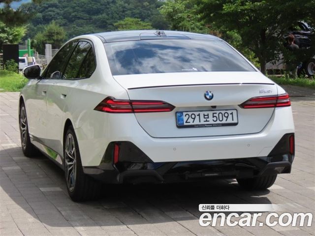 BMW 5-Series 520i Special Edition