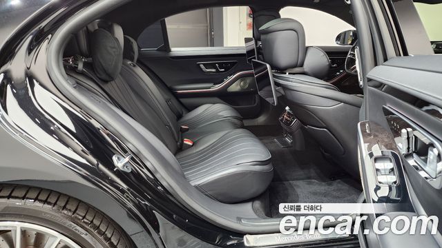 Mercedes-Benz S-Class S500L 4MATIC