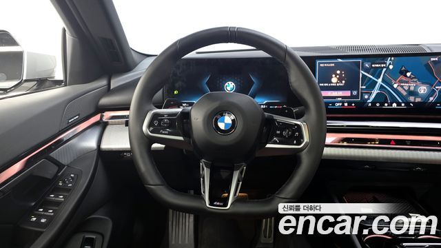 BMW 5-Series 530i xDrive M Sport