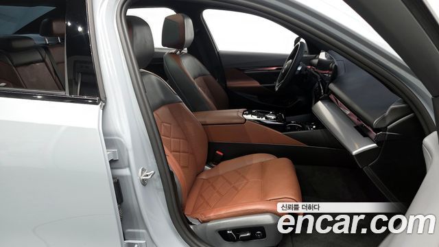 BMW 5-Series 530i xDrive M Sport