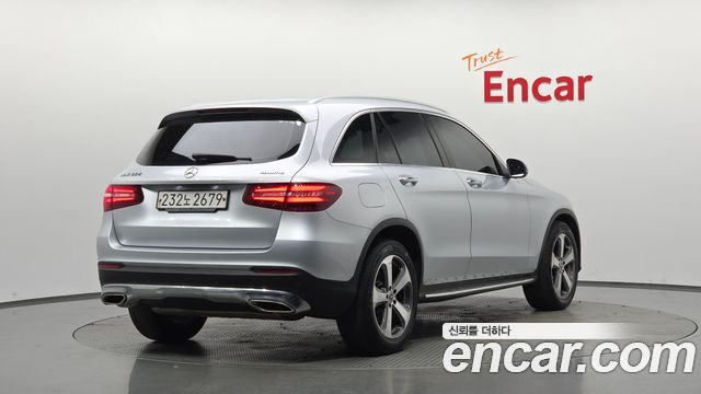 Mercedes-Benz GLC-Class GLC300 4MATIC