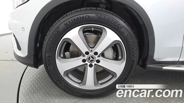 Mercedes-Benz GLC-Class GLC300 4MATIC