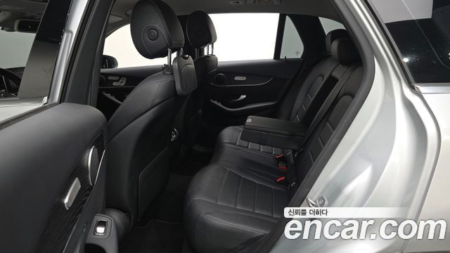 Mercedes-Benz GLC-Class GLC300 4MATIC