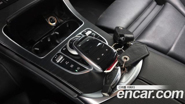 Mercedes-Benz GLC-Class GLC300 4MATIC