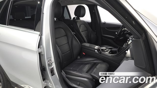Mercedes-Benz GLC-Class GLC300 4MATIC