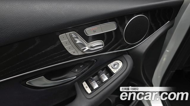 Mercedes-Benz GLC-Class GLC300 4MATIC