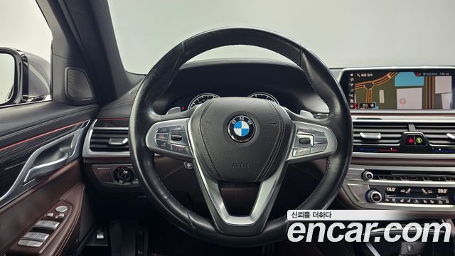 BMW 7-Series 740d xDrive M Sport
