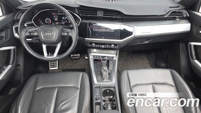 Audi Q3 35 TDI Premium