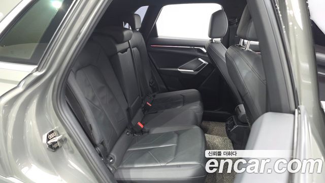 Audi Q3 35 TDI Premium