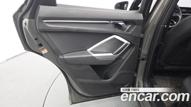 Audi Q3 35 TDI Premium
