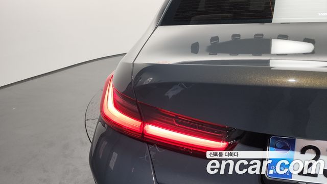 BMW 3-Series 320i M Sport