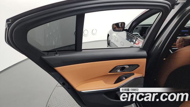 BMW 3-Series 320i M Sport
