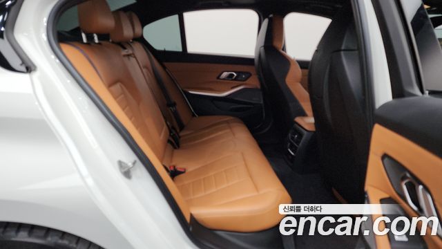 BMW 3-Series M340i