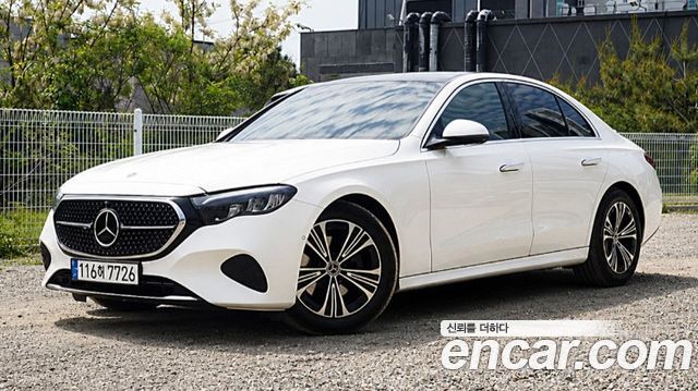 Mercedes-Benz E-Class E200 Avantgarde
