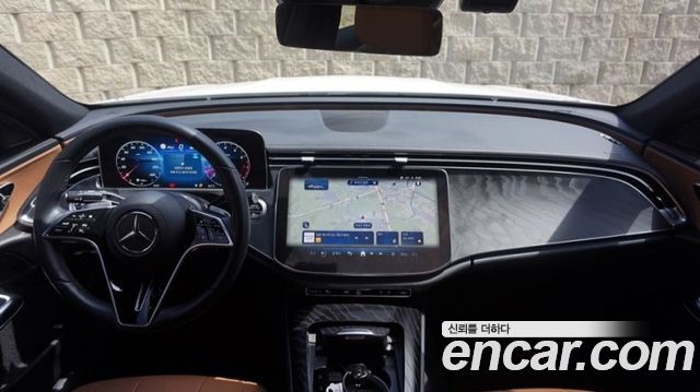 Mercedes-Benz E-Class E200 Avantgarde