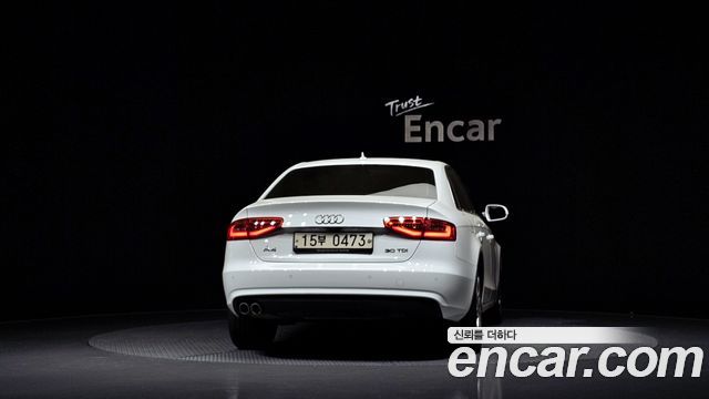 Audi A4 30 TDI Dynamic