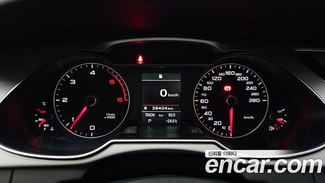 Audi A4 30 TDI Dynamic