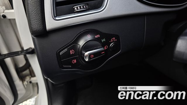 Audi A4 30 TDI Dynamic