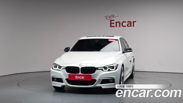 BMW 3-Series 320i M Sport Shadow