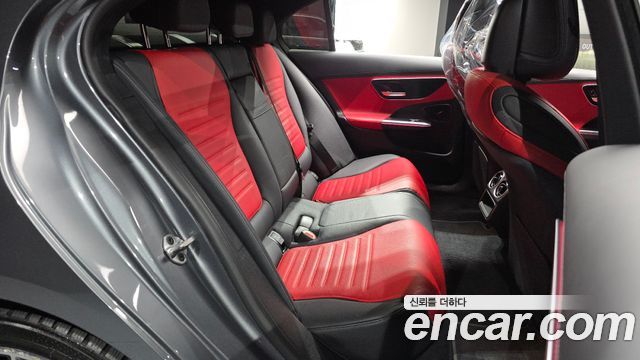 Mercedes-Benz C-Class C300 AMG Line