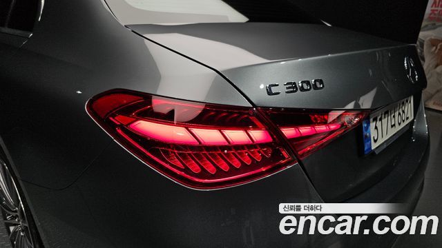 Mercedes-Benz C-Class C300 AMG Line