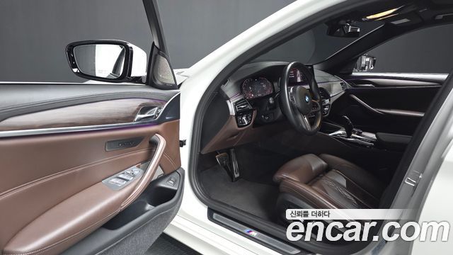 BMW 5-Series 520i M Sport