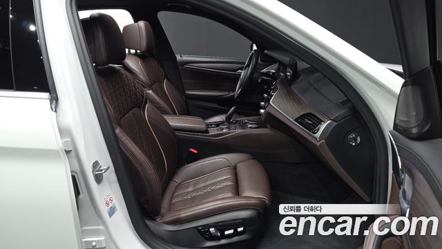 BMW 5-Series 520i M Sport