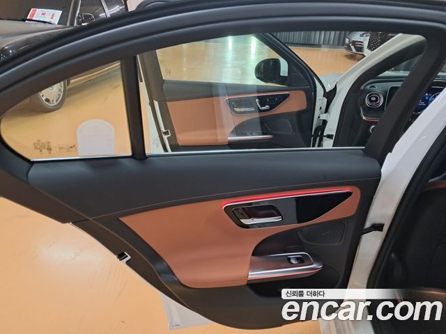 Mercedes-Benz C-Class C200 AMG Line