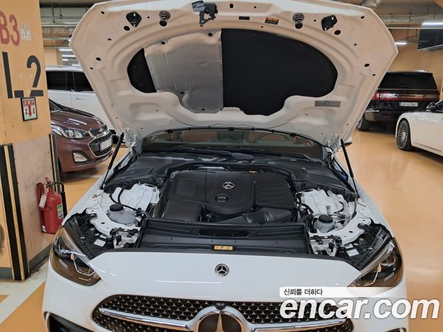 Mercedes-Benz C-Class C200 AMG Line