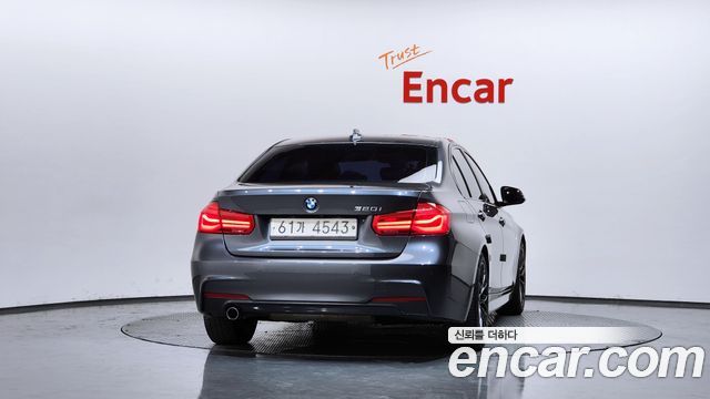 BMW 3-Series 320i M Sport