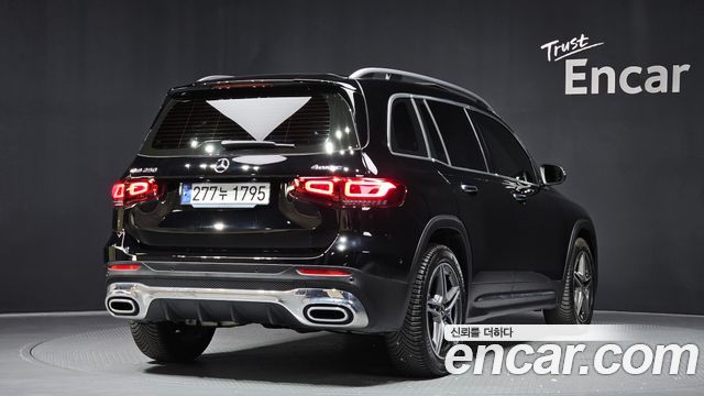 Mercedes-Benz GLB-Class GLB250 4MATIC