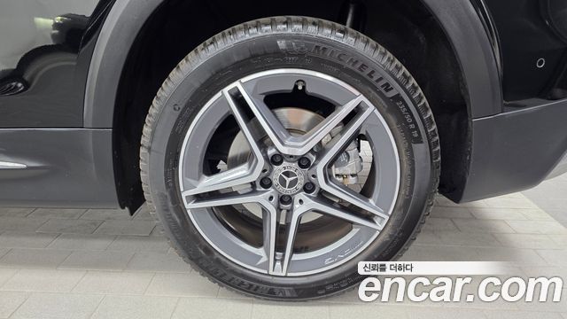 Mercedes-Benz GLB-Class GLB250 4MATIC
