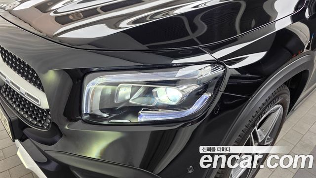 Mercedes-Benz GLB-Class GLB250 4MATIC