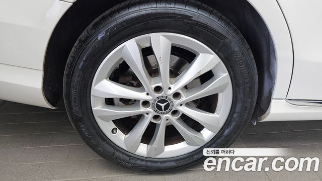 Mercedes-Benz C-Class C220 d Avantgarde