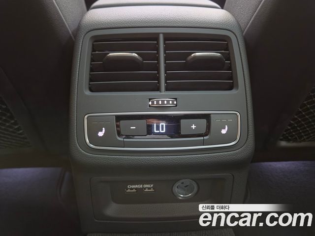 Audi A4 40 TFSI Premium